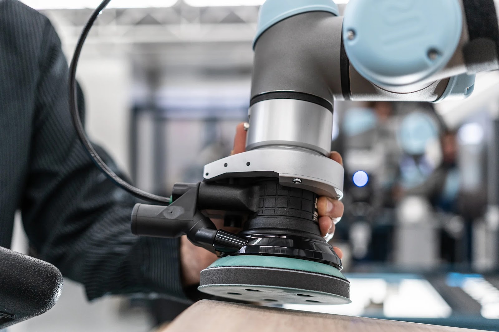 Emerging Trends in the Surface Finishing Market: Opportunities and Challenges