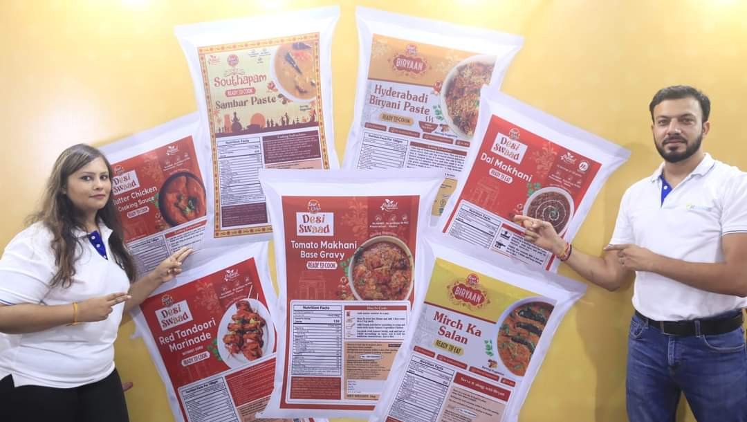 When Pooja Bedi Arrived at Regal Kitchen Foods Stall in Goa Hospitality Show 2023