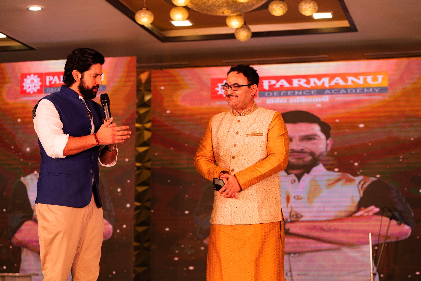 “Bollywood super star Aftab Shivdasani graces Parmanu Defence Academy’s annual function”