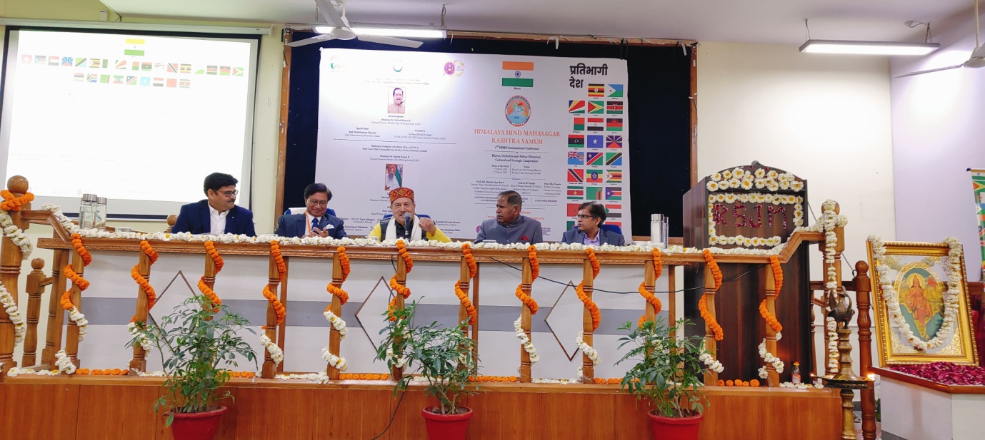 In a few years, half the countries in the world will have leadership of Indian origin:  Indresh Kumar