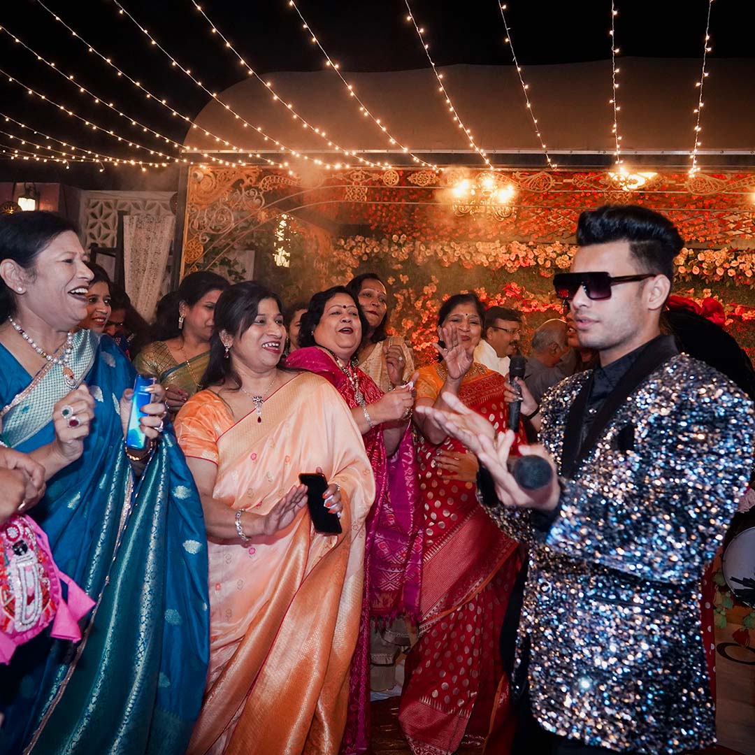 MashupMinati Band Redefines Event Entertainment with Fusion of Live Musicians and DJ