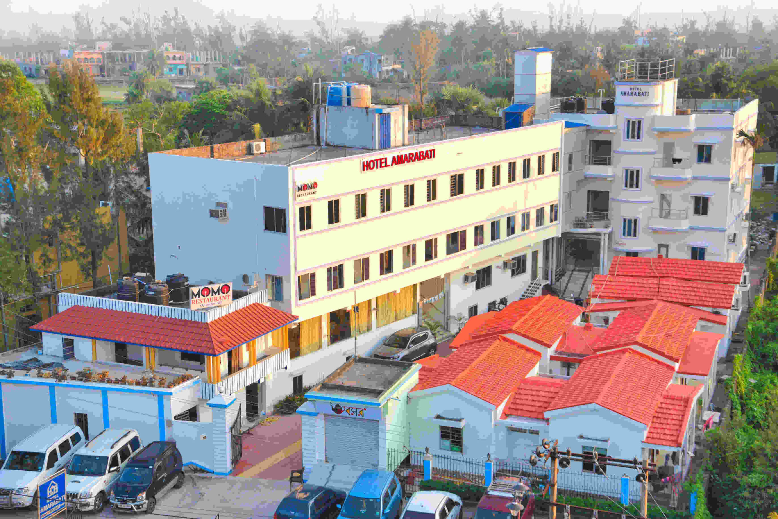 Hotel Amarabati: A Tranquil Haven by the Seaside in Bakkhali