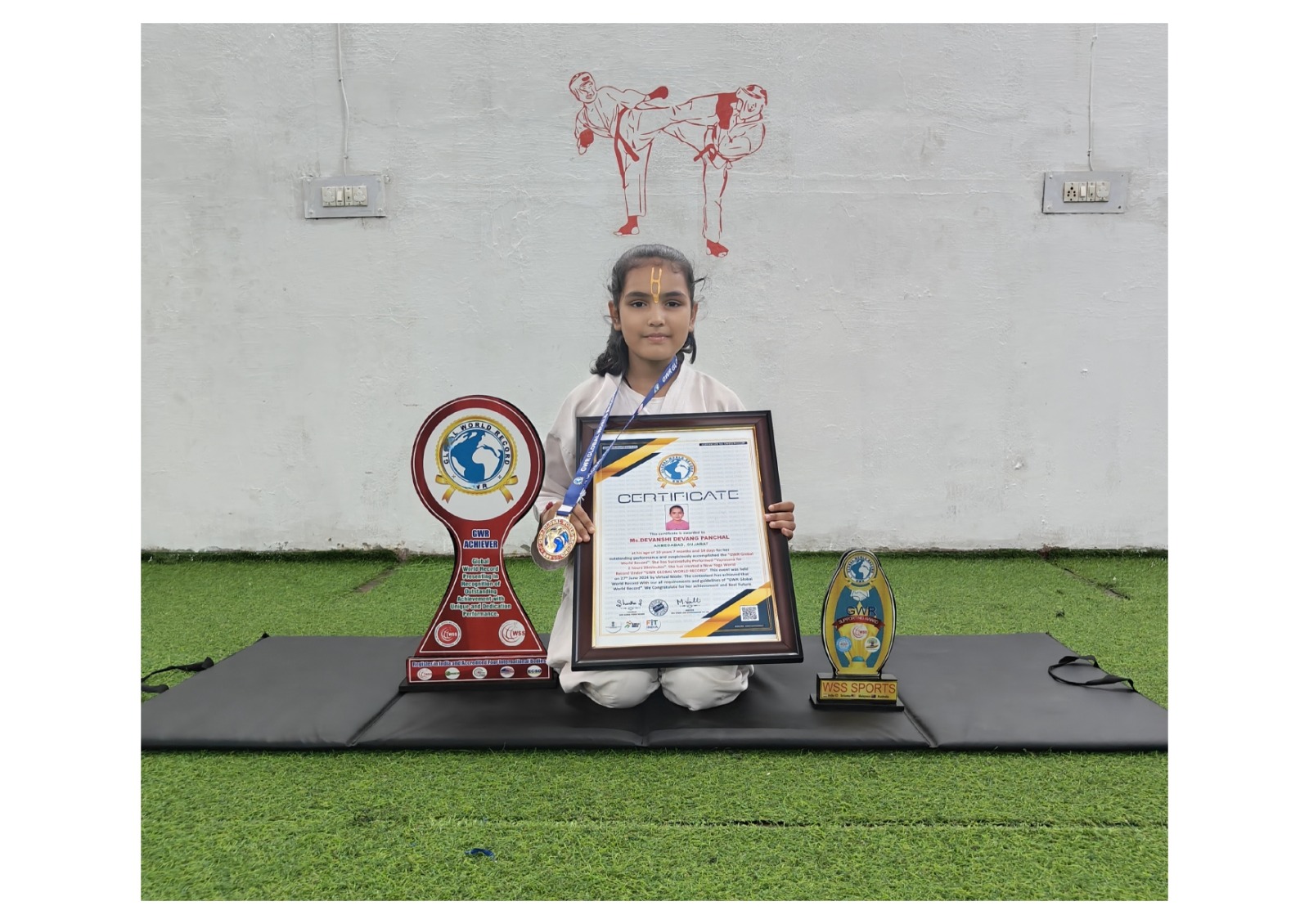 10-Year-Old Devanshi Sets World Record in Vajrasana Pose
