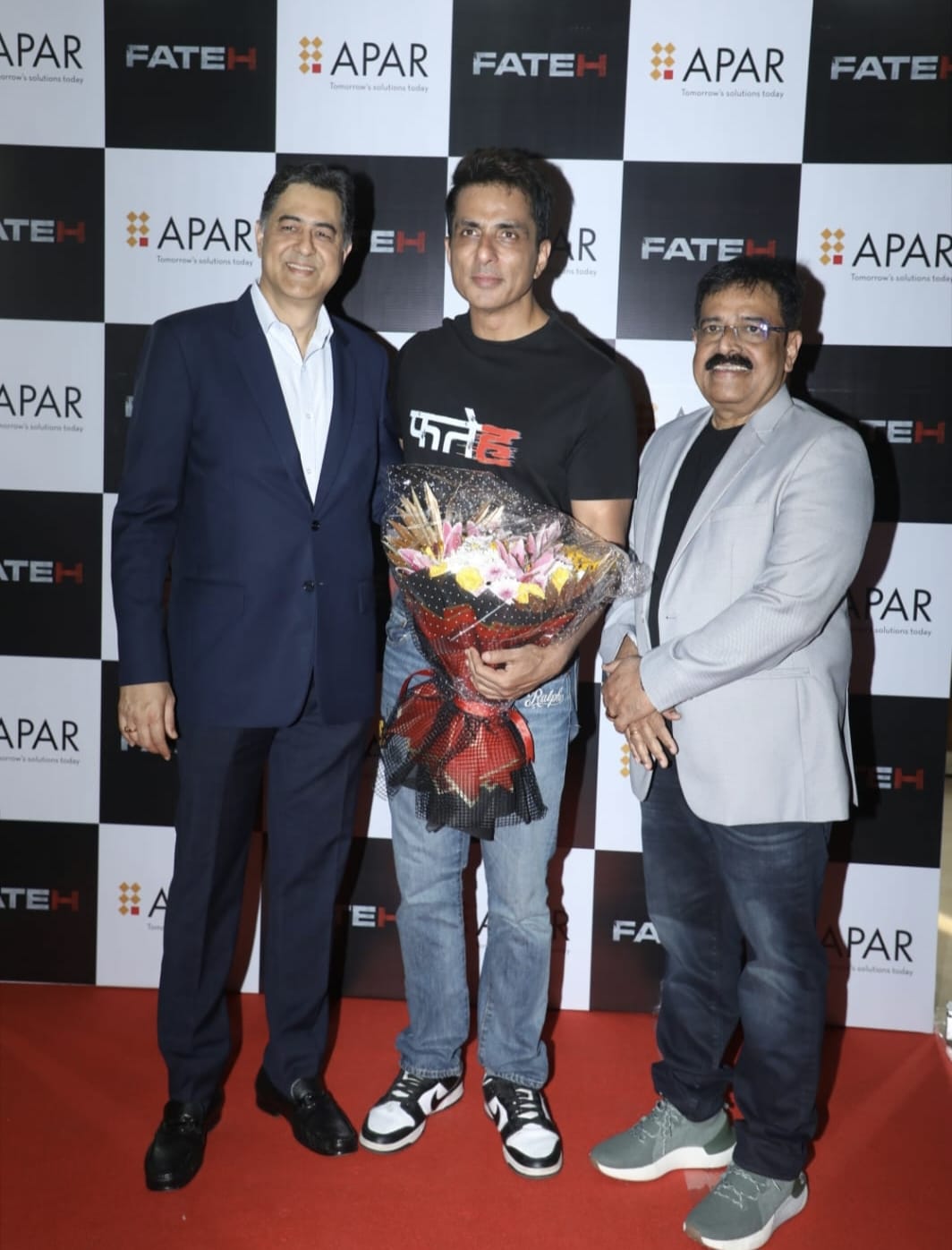 After thunderous response Sonu Sood attends Special Redcarpet Screening organized by Apar Industries In Mumbai