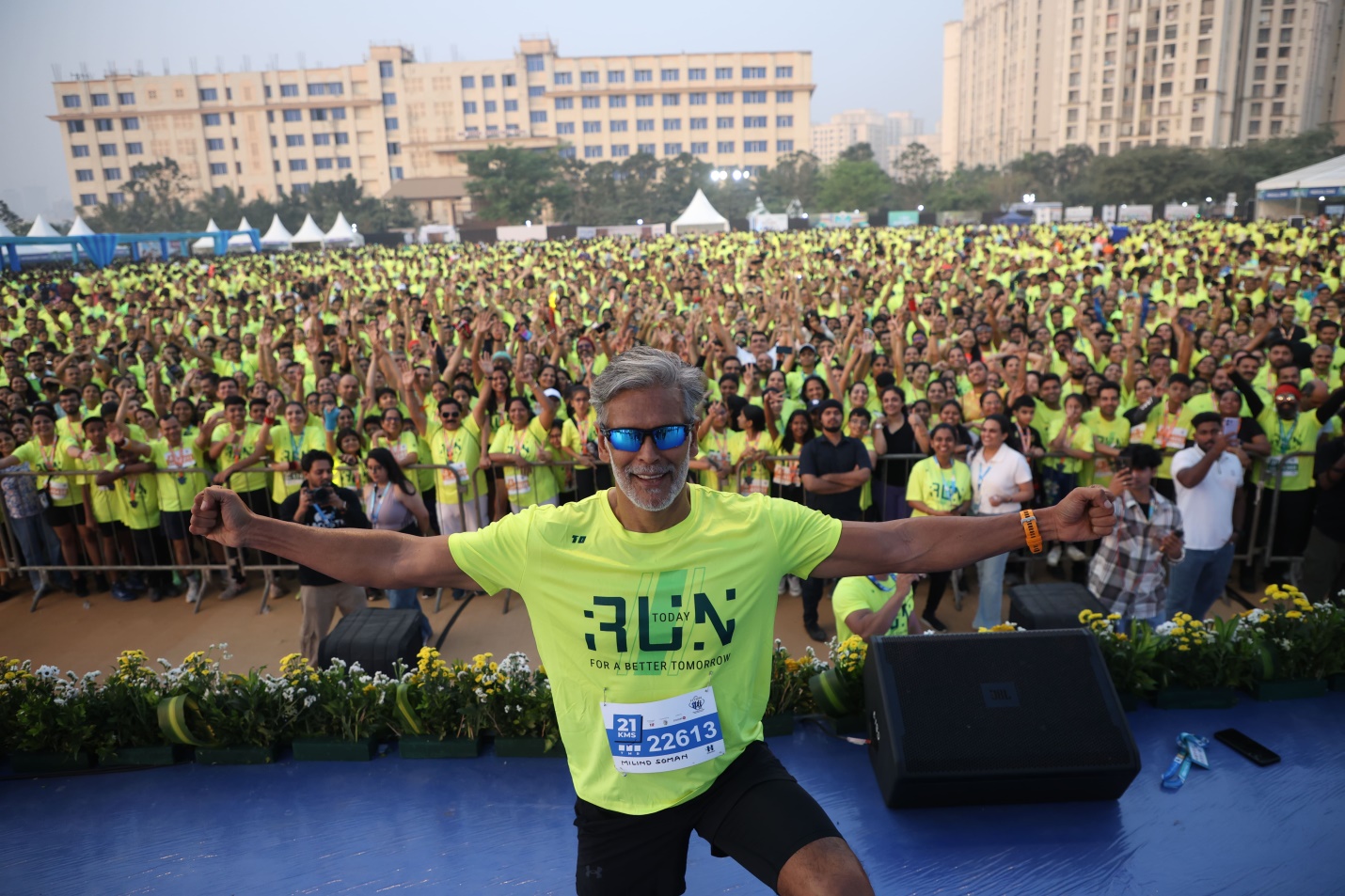 Over 14000 run the 11th edition of Hiranandani Thane Half Marathon with fitness icon, Milind Soman