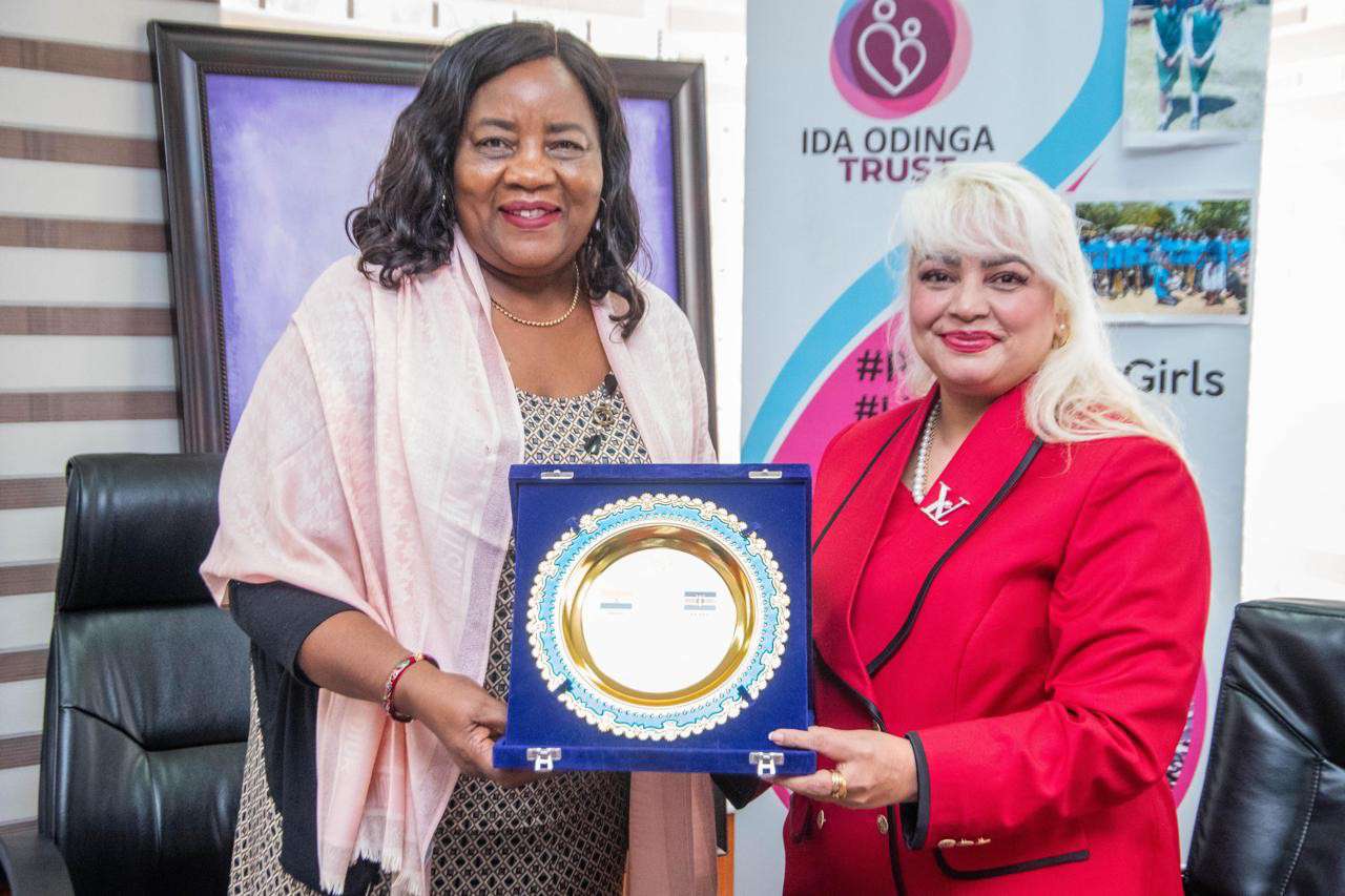 Dr. Señorita Isaac from HAF Honours Dr. Ida Odinga for Her Contribution to Education