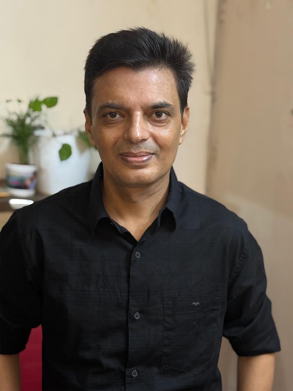 “I Gave Up Everything for This Film,” Says Director Satyajeet on Jaan Abhi Baaki Hai