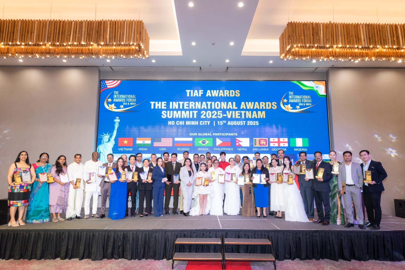 Vietnam Hosts Prestigious International Awards Summit 2025 organized by TIAF-USA & India