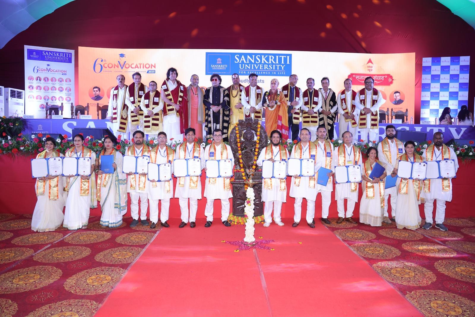 Sanskriti University Hosts Grand Sixth Convocation; 2045 Students Awarded Degrees