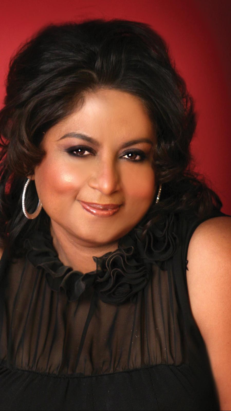 Priyanka Chaudhary and Chanda Zaveri’s SkinHealix Announces Global Skincare Launch, to be Available in India soon.