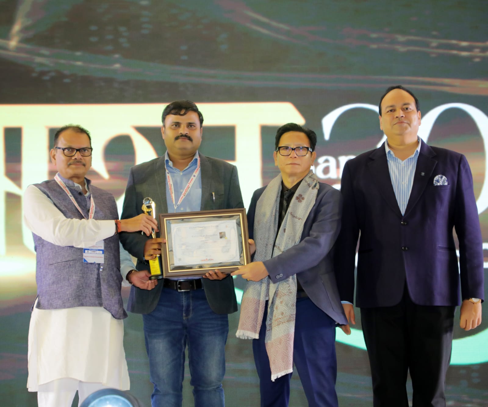 Prabhat Sinha Honoured with “Global Technology Business Leadership” Award
