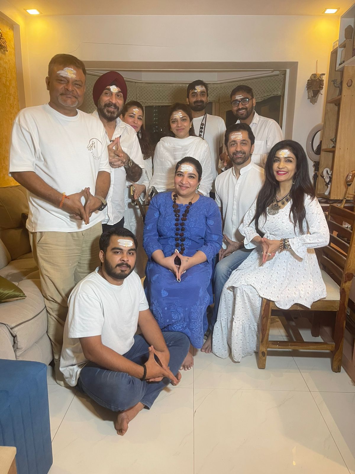 With Guru Maa’s Blessings, Life Finds a New Voice: Renowned Singer Shibani Kashyap Hosts a Grand ‘Shiv Sang’ at Her Residence