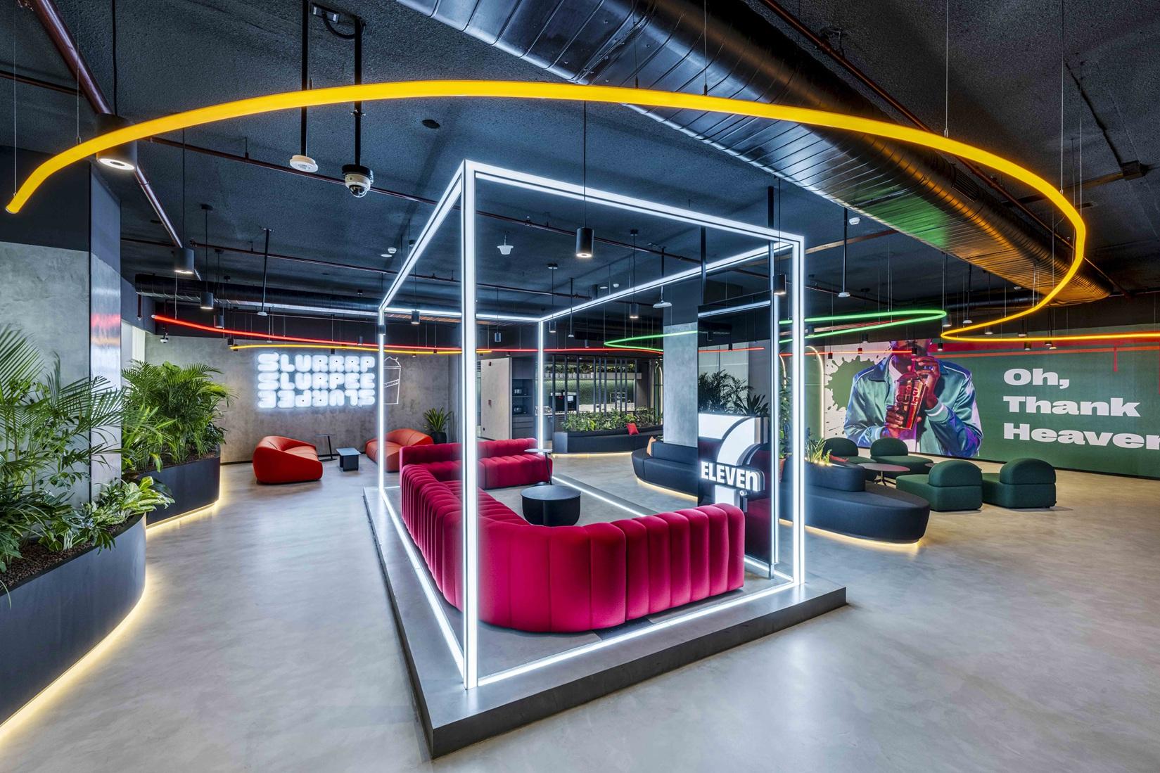 How Workplace Design and Build Partners Are Driving APAC GCC Success?