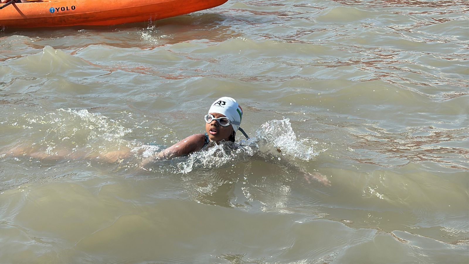 Sara Vartak (Age 7) Emerges as India’s Youngest Open-Water Sensation With 36 km Historic Swim Dharamtar jetty to Gate way of India